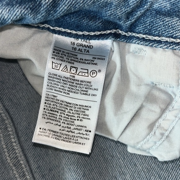 Rockstar Super Skinny jeans from Old Navy - Picture 2 of 4